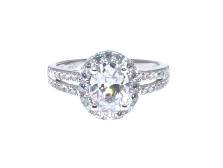 A White Cubic Zirconia Ring