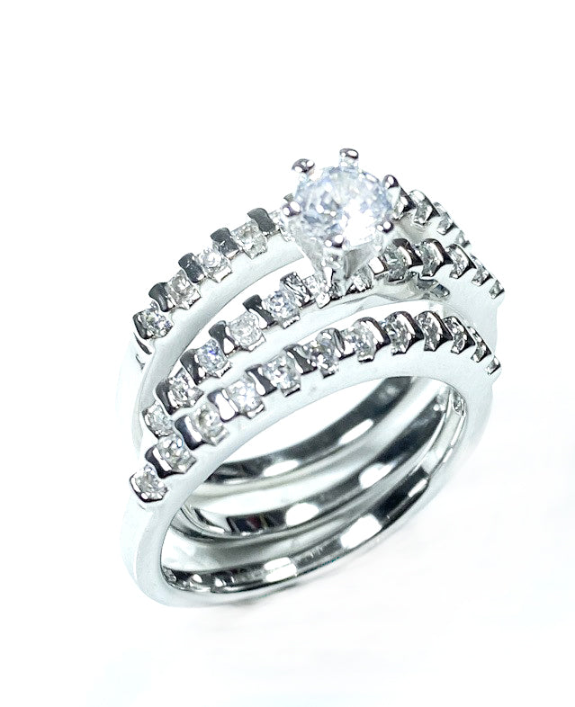 A White Cubic Zirconia Ring