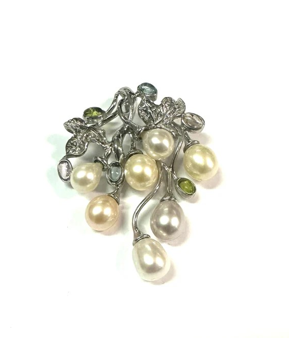 Pearl Pendant with Aquamarine and Peridot stones