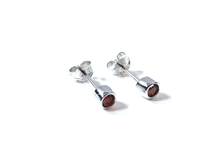 Ruby Cz Silver 4mm Round Rubover Set Earring Boxed.