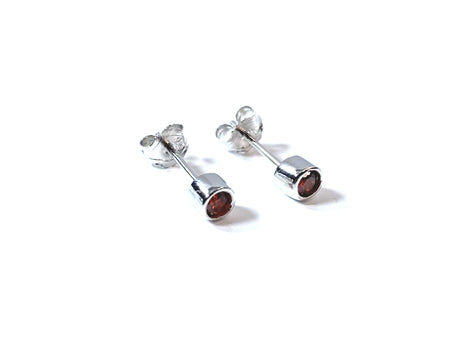 Ruby Cz Silver 4mm Round Rubover Set Earring Boxed.