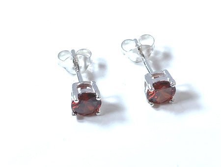 Kids Garnet January Birthstone Cubic Zirconia Silver 5 mm Claw Set Earring.