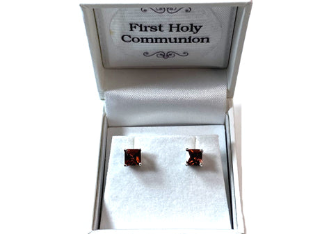 Garnet January Birthstone Cubic Zirconia Silver Square 4mm x 4mm Claw Set Earring