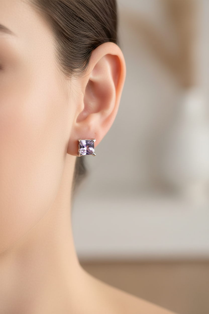 Light Amethyst Cz June Month Birthstone Cubic Zirconia Silver Square 4mm x 4mm Claw Set Earring