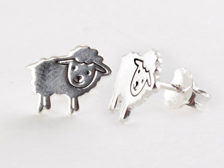 A Kids Sheep Earring