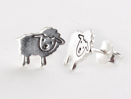 A Kids Sheep Earring