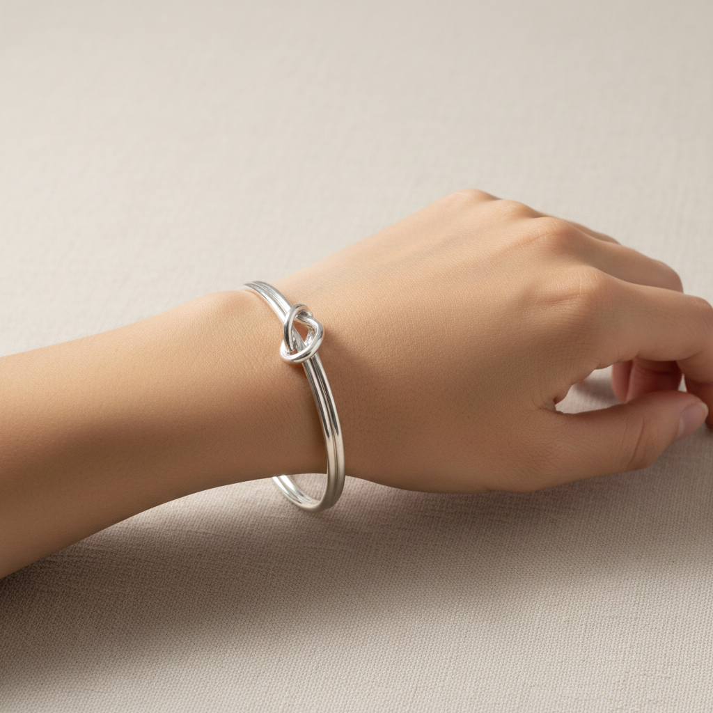 Simply Silver Bangle