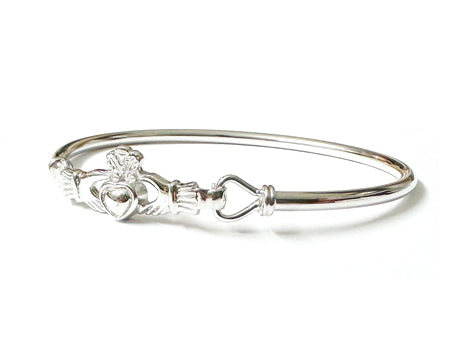 Plain Silver Claddagh Bangle