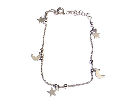 A Simply Silver Necklace.