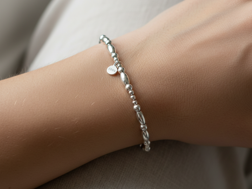 New Silver Elasticated Bracelet