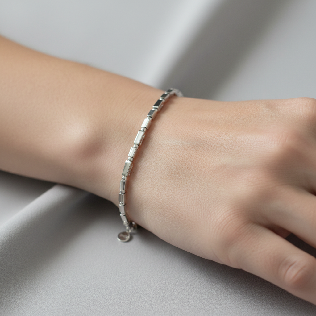 New Silver Elasticated Bracelet
