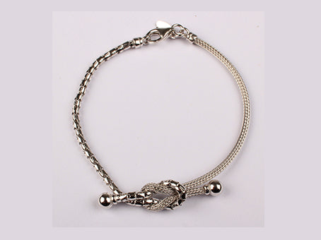 A Simply Silver Necklace.