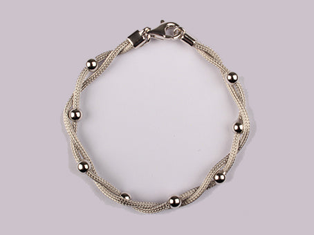 A Simply Silver Necklace.