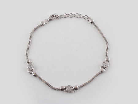 A White Cubic Zirconia Bracelet