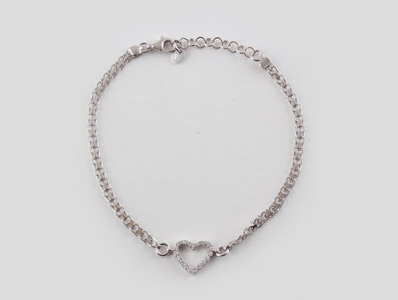 A White Cubic Zirconia Bracelet