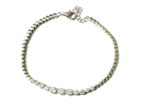 A White Cubic Zirconia Silver Necklace