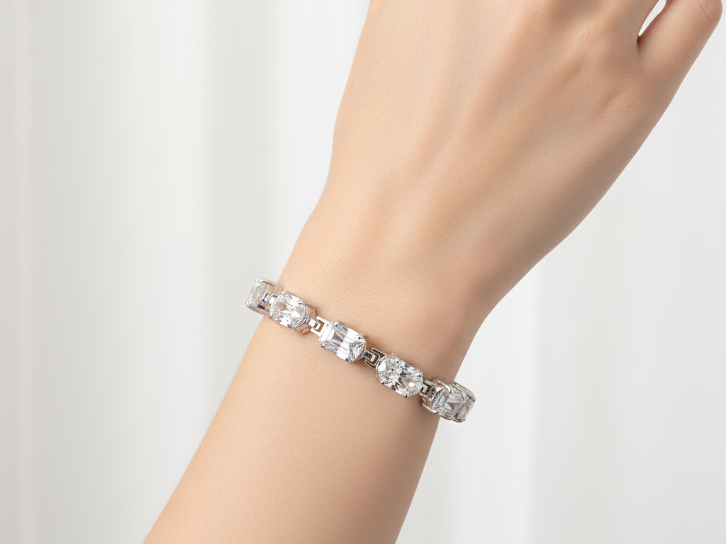 White Cubic Zirconia Silver Bracelet