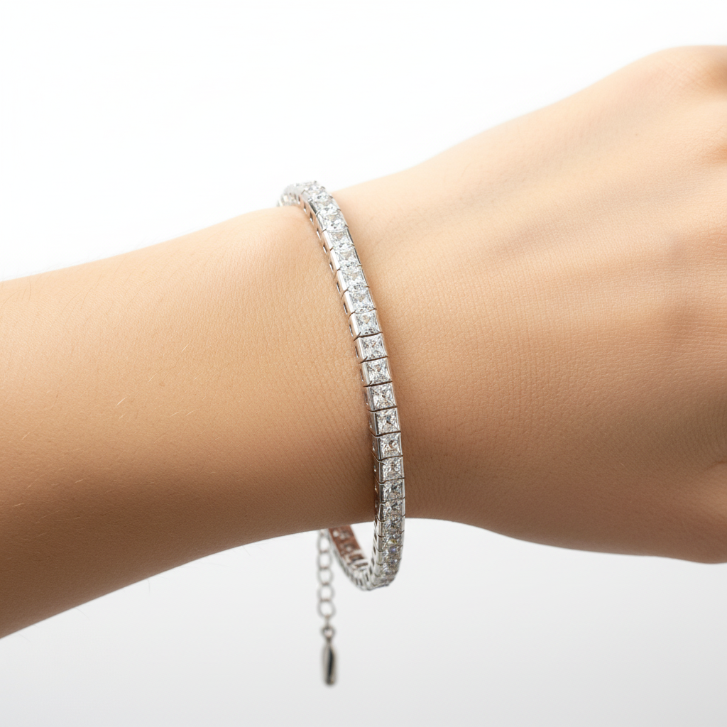 A White Cubic Zirconia Princess Cut Tennis Silver 3 x 3 mm Stone Bracelet