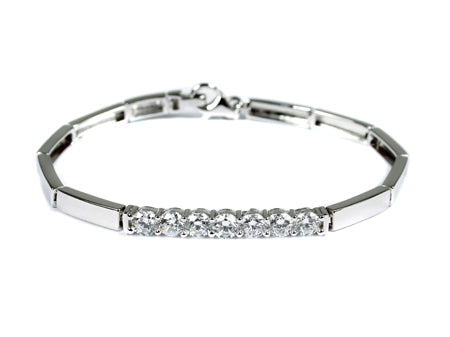 A White Cubic Zirconia Bracelet