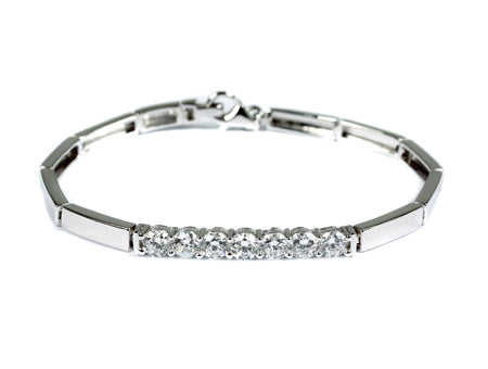 A White Cubic Zirconia Bracelet