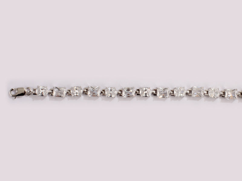 A White Cubic Zirconia Bracelet