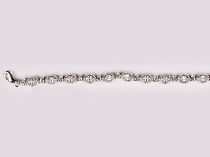 A White Cubic Zirconia Bracelet