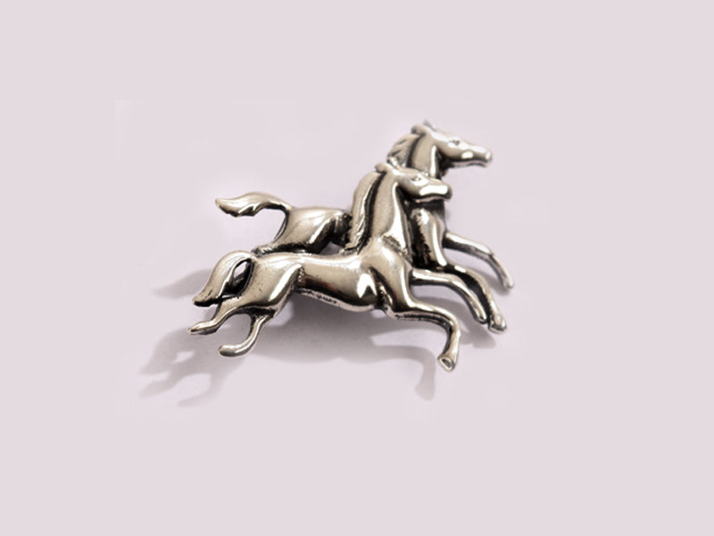 Simply Silver Horse  Brooch