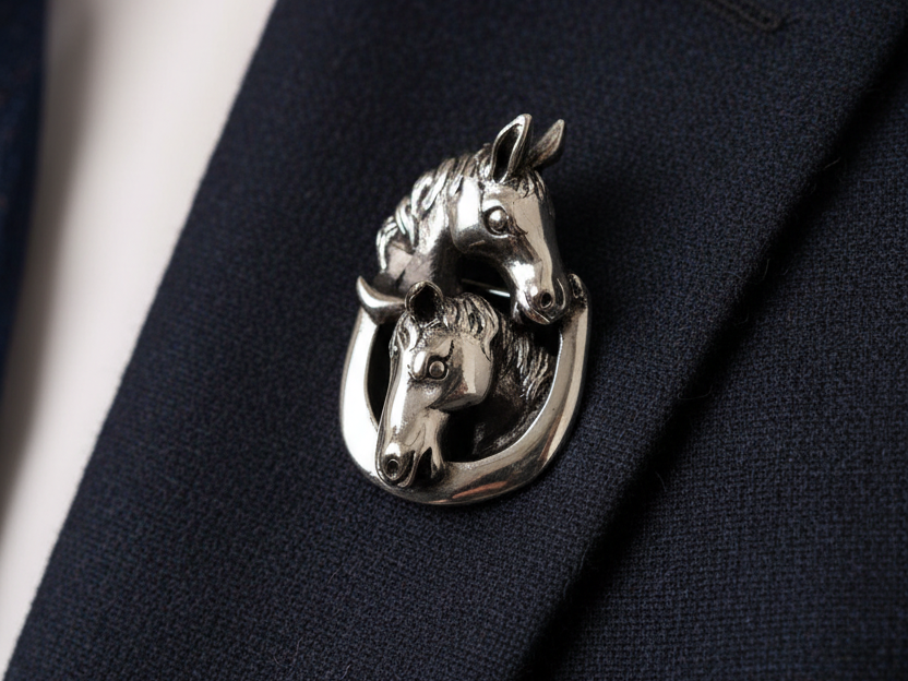 Simply Silver Horse Brooch