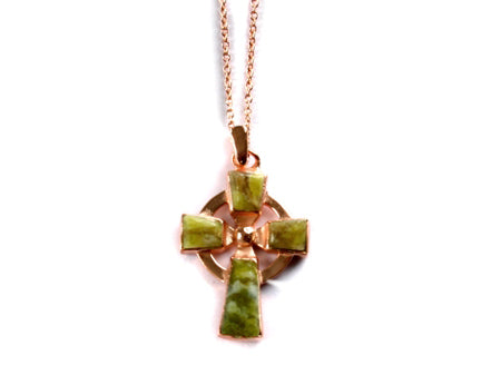 Connemara Pendant Chained