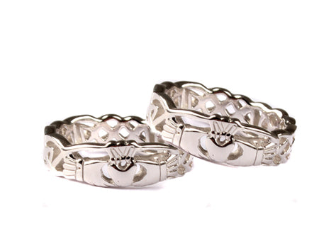 Claddagh Wedding Ring Set