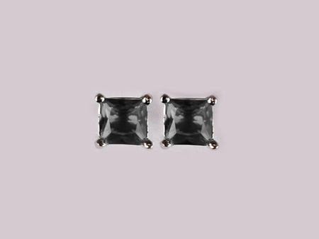 A Black  Cubic Zirconia Earring 5mm x 5mm
