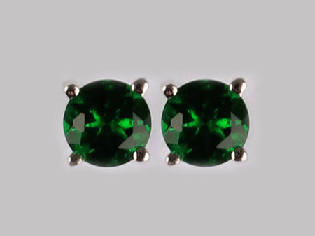 A Emerald  Cubic Zirconia Earring.