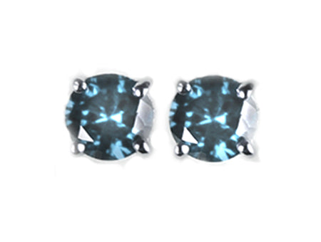 A Aquamarine 6mm Cubic Zirconia Earring