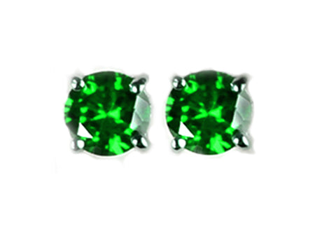 A Emerald 5mm Cubic Zirconia Earring