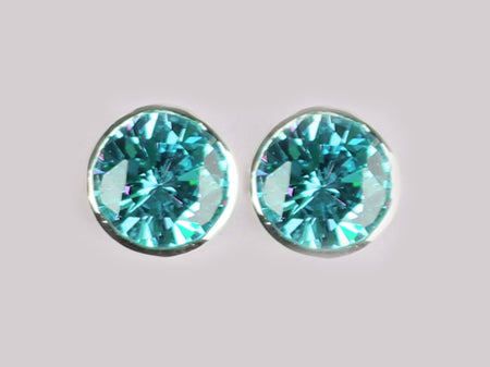 A Aquamarine  Cubic Zirconia Earring