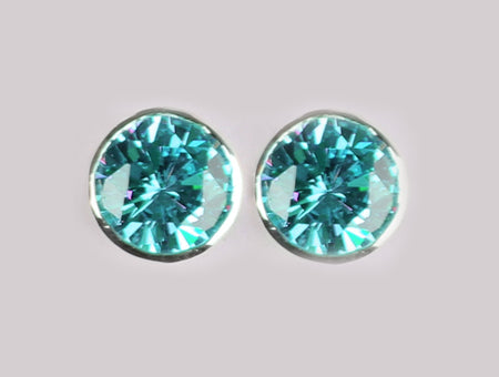 A Aquamarine  Cubic Zirconia Earring