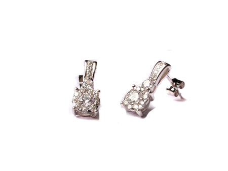 9 CT White Gold Pendant And Earring Set.