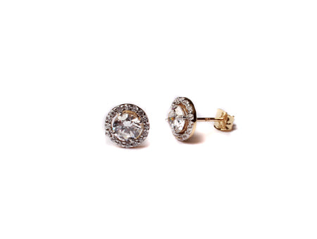 9 CT Yellow Gold Earring.