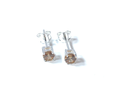 Kids Yellow Topaz (Champagne) November Birthstone Cubic Zirconia Silver 4 mm Claw Set Earring.