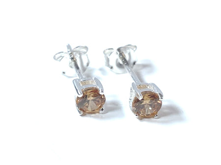 Kids Yellow Topaz (Champagne) November Birthstone Cubic Zirconia Silver 4 mm Claw Set Earring.