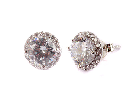 A White Cubic Zirconia Pendant.