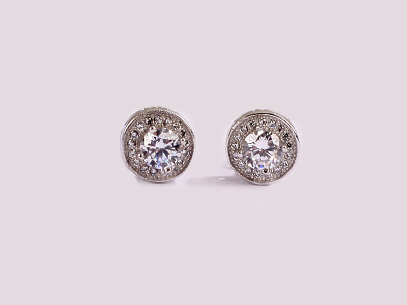 A White Cubic Zirconia Earring