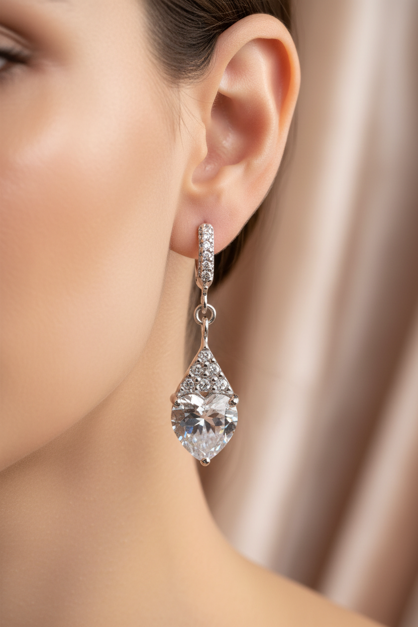 A White Cubic Zirconia Earring