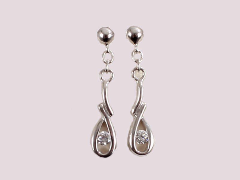 A White Cubic Zirconia Earring