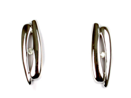 A Real White Diamond Silver Earring