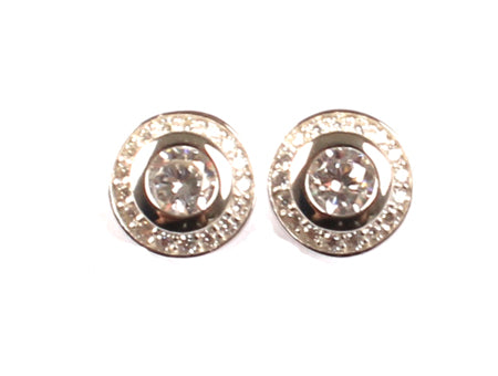 A White Cubic Zirconia Pendant.