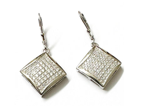 A White Cubic Zirconia Earring