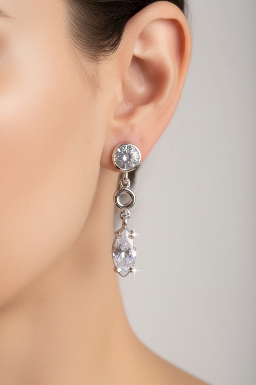 A White Cubic Zirconia Earring