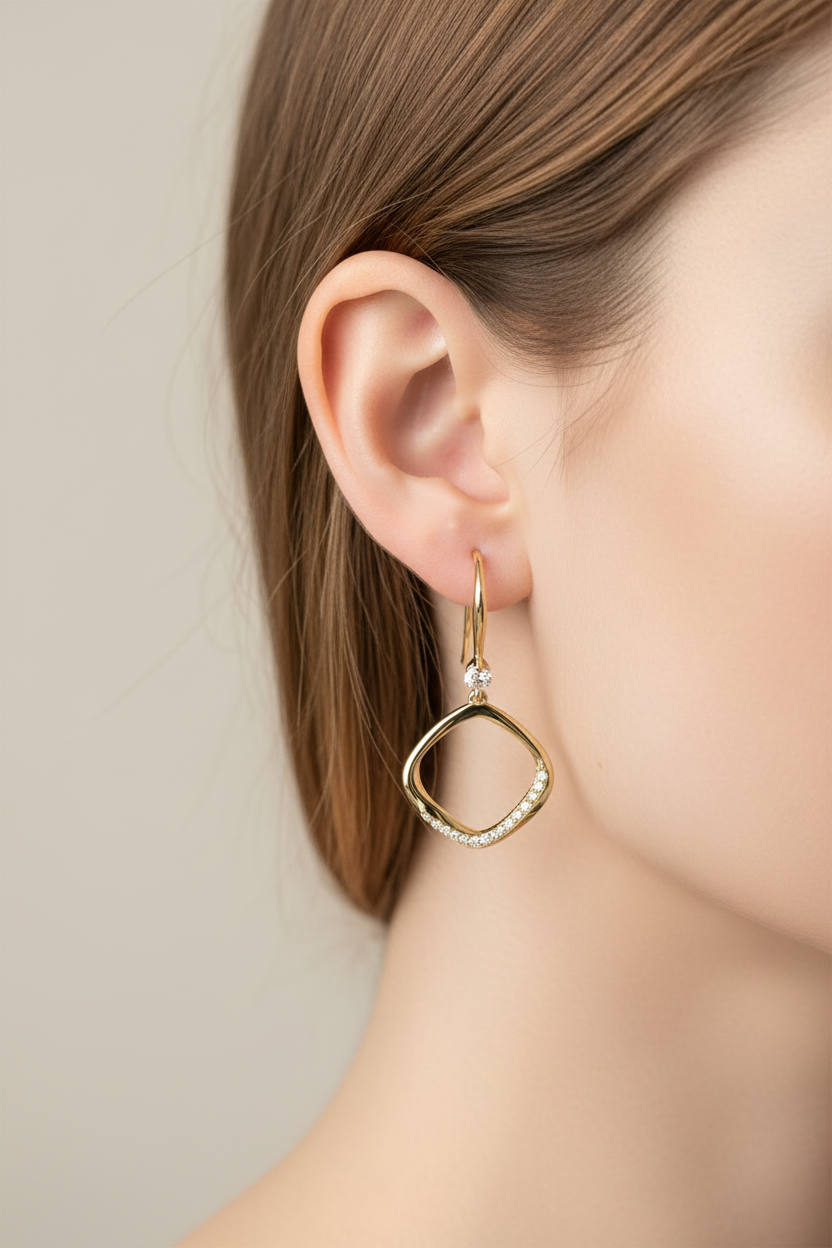 Yellow Plated Silver White Cubic Zirconia Earring.