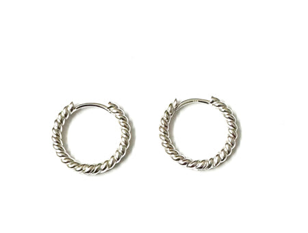 A Silver 18mm Hoop Earring